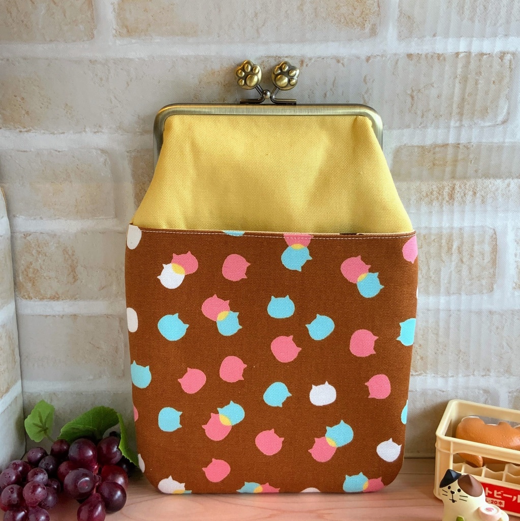 スマホポーチ◎ねこたま