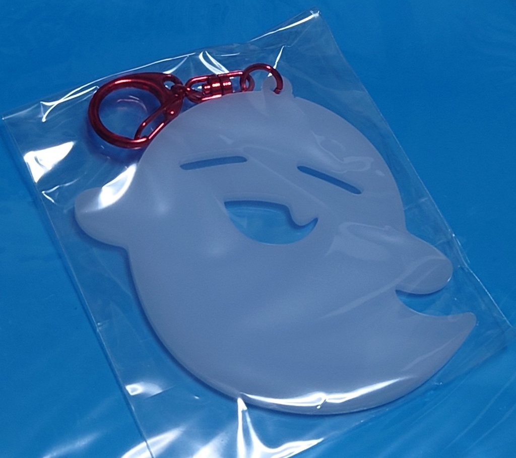 型抜きアクキー