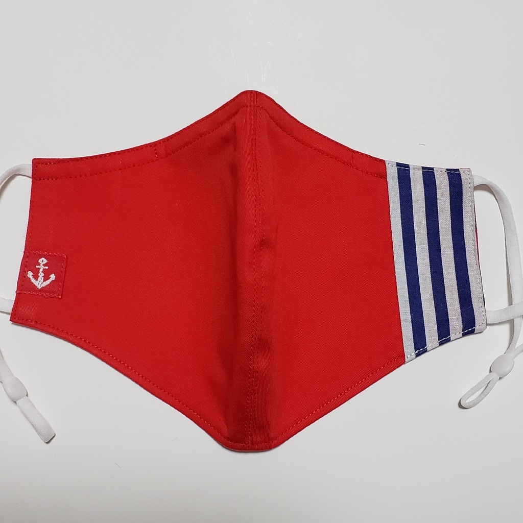 マリーンルックのレッドマスク