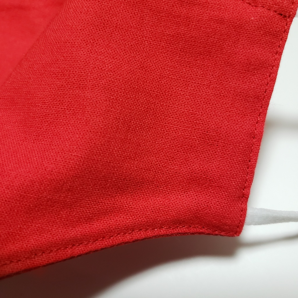 マリーンルックのレッドマスク