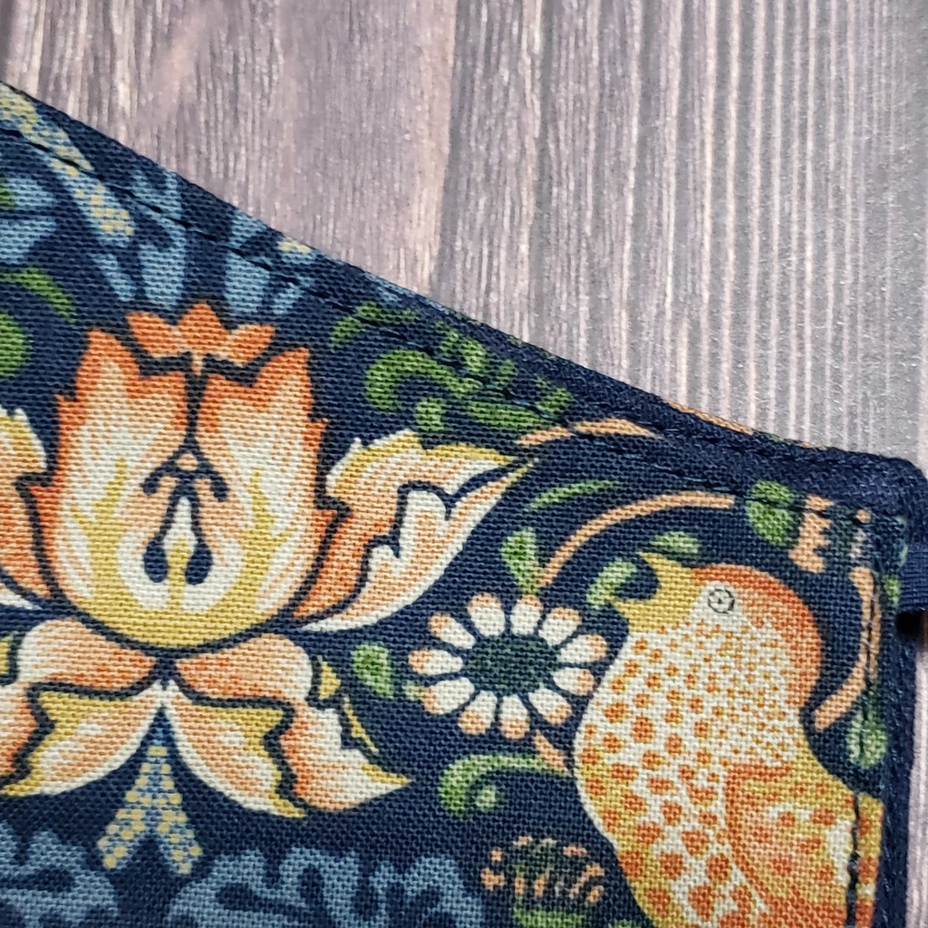 Sale♪アウトレット版Strawberry Thief立体マスク/ネイビー