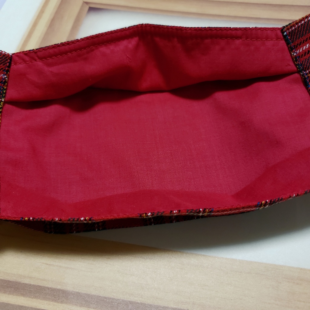 赤タータンチェックボックスマスク