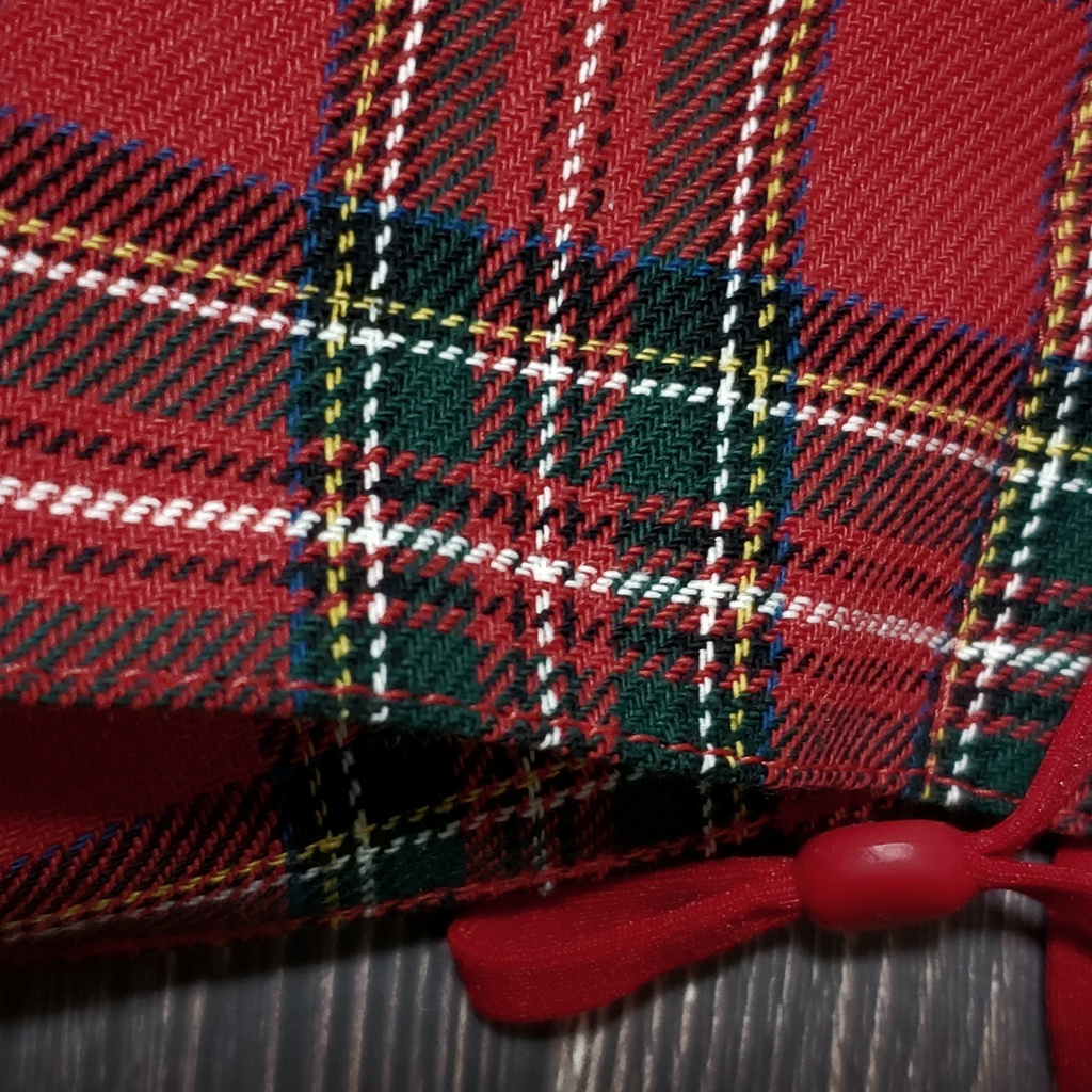 赤タータンチェックボックスマスク