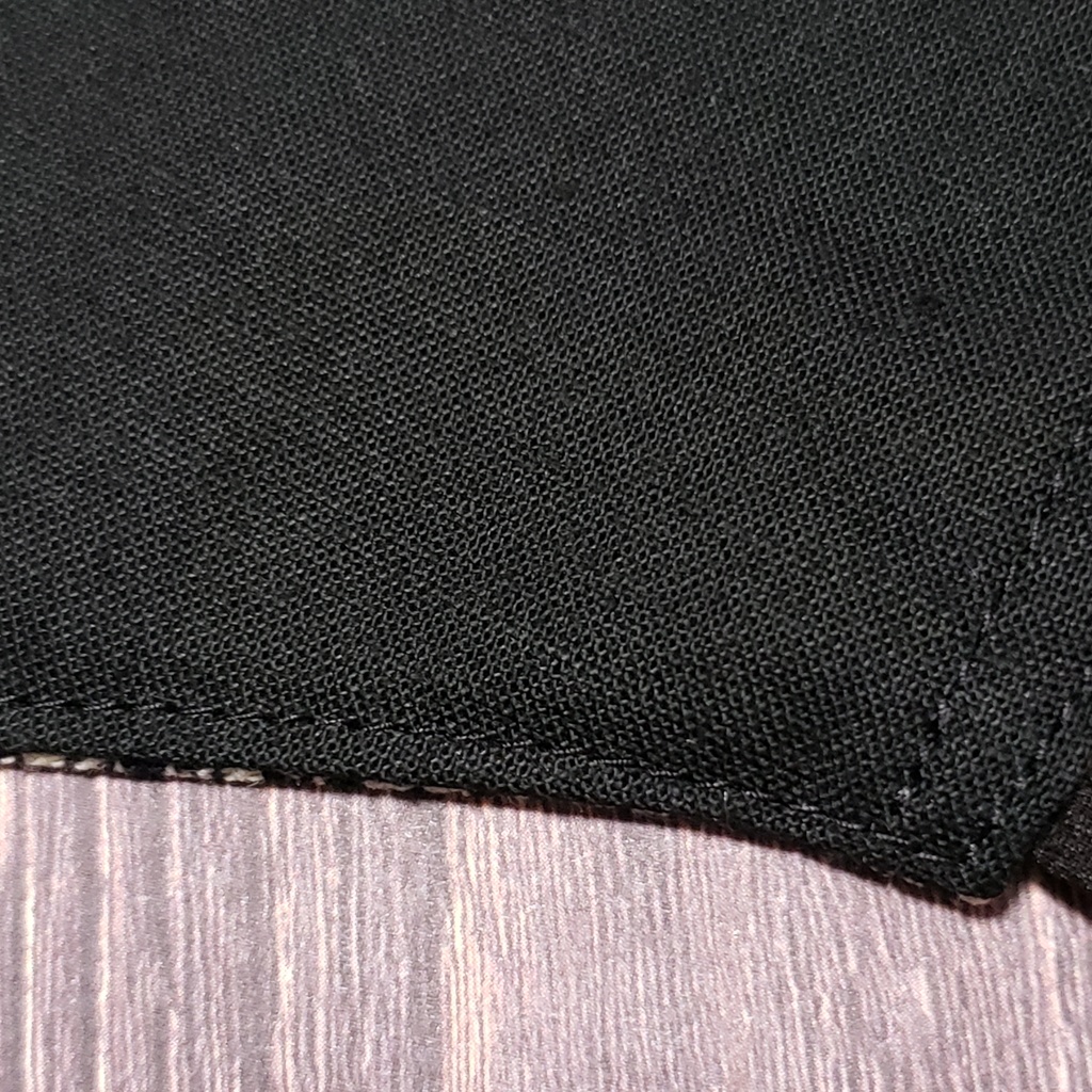 ハウンドトゥースマスク