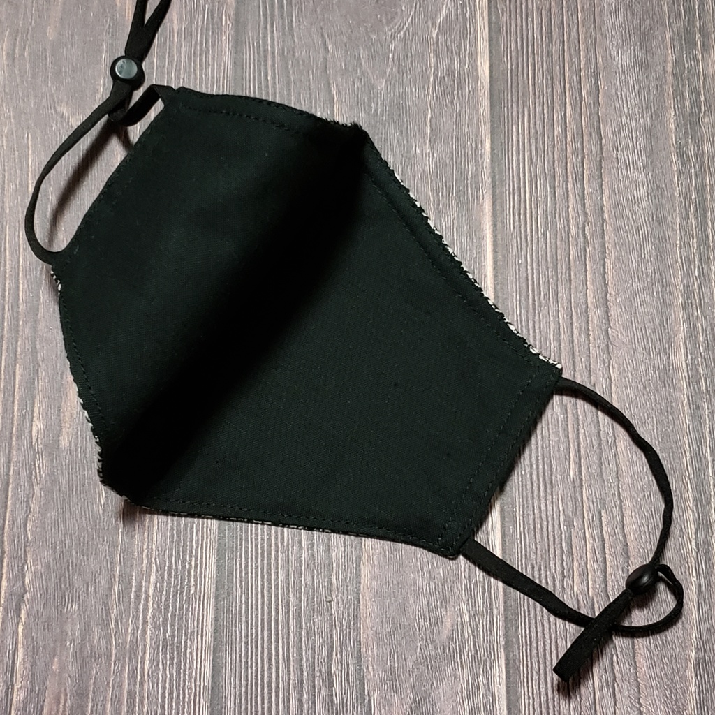 ハウンドトゥースマスク