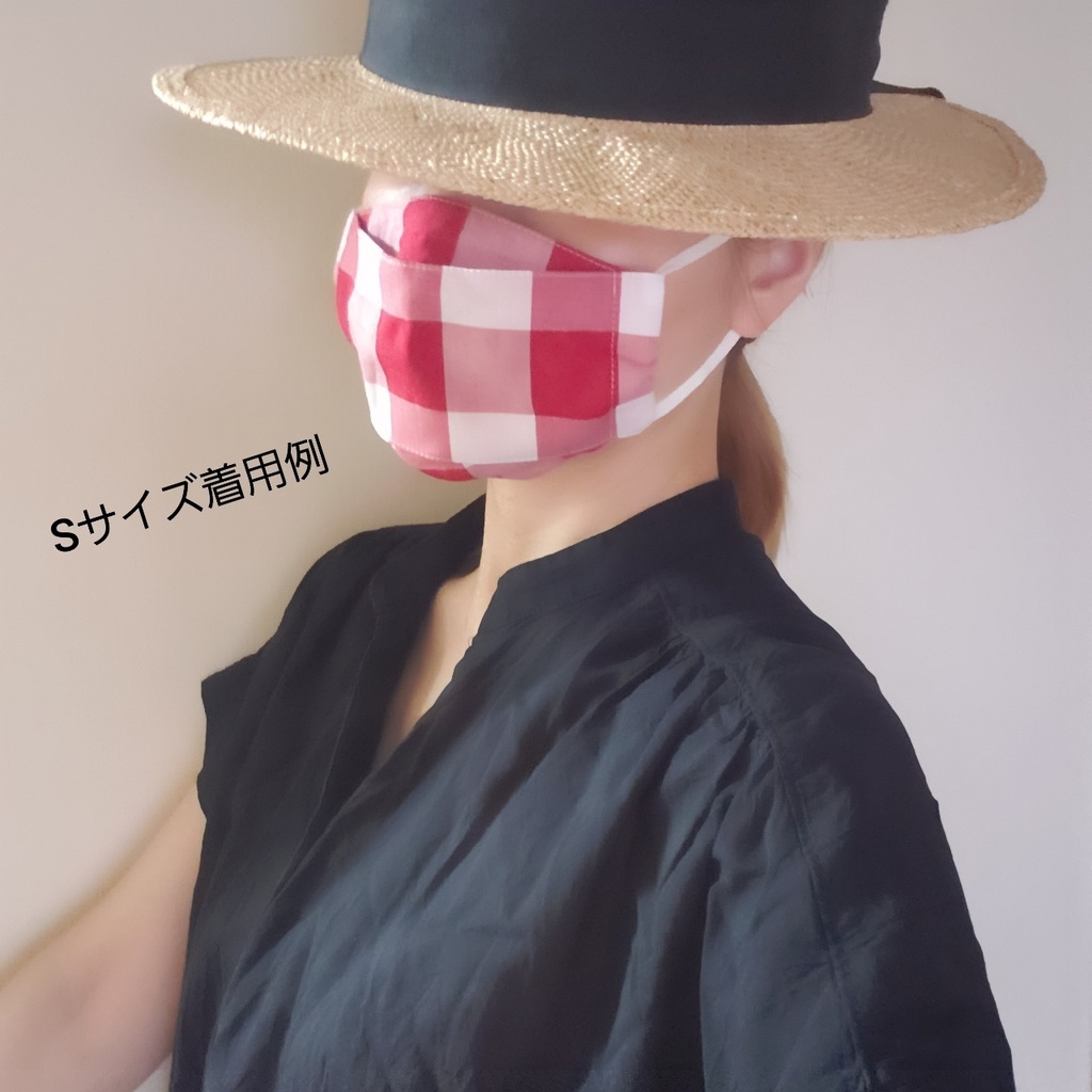 ネイビー×レッドのドットボックスマスク