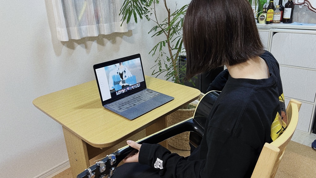 Vフレット【バーチャルギター弾き語りアプリ】