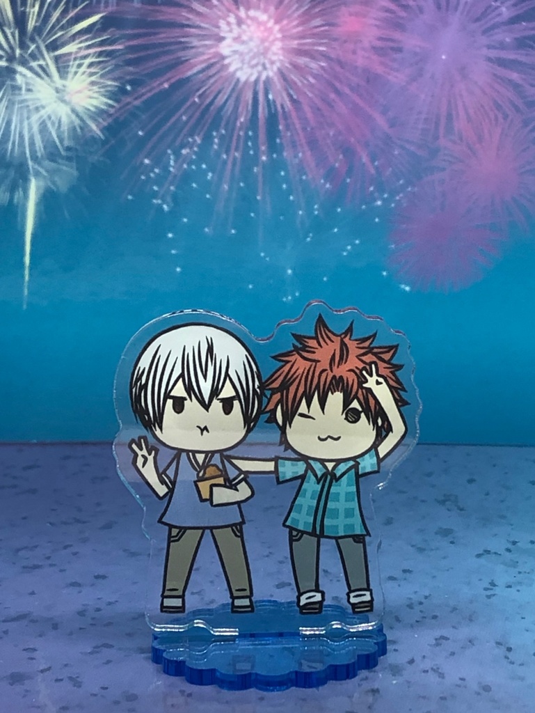 高宵ちゃん王井ちゃんが観光地に行ったようなアクスタ