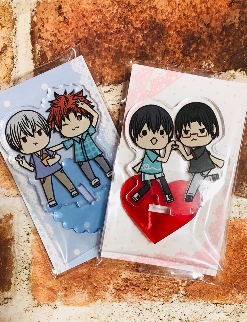 高宵ちゃん王井ちゃんが観光地に行ったようなアクスタ