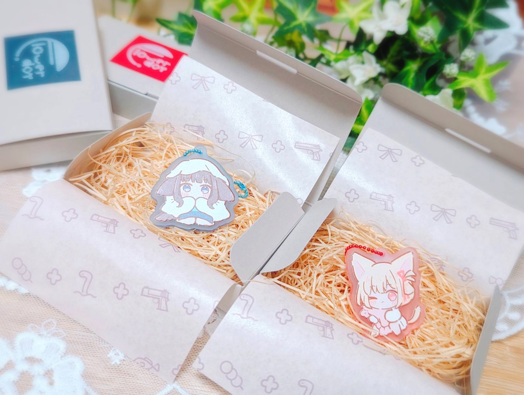 箱入りカラーアクキー