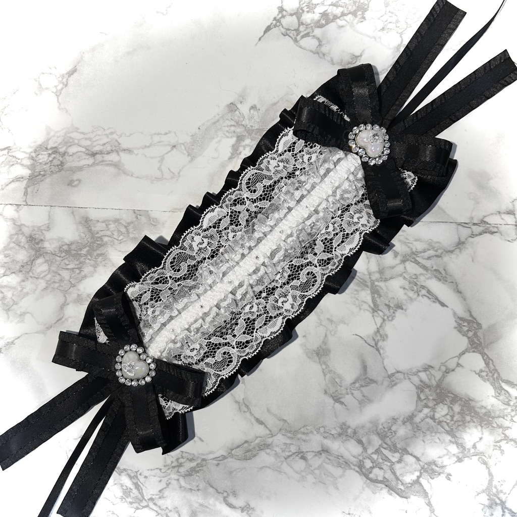 โก black heart saturn headdress