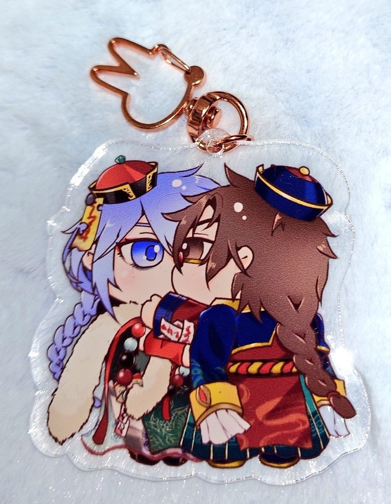 エイエドアクリルキーホルダー