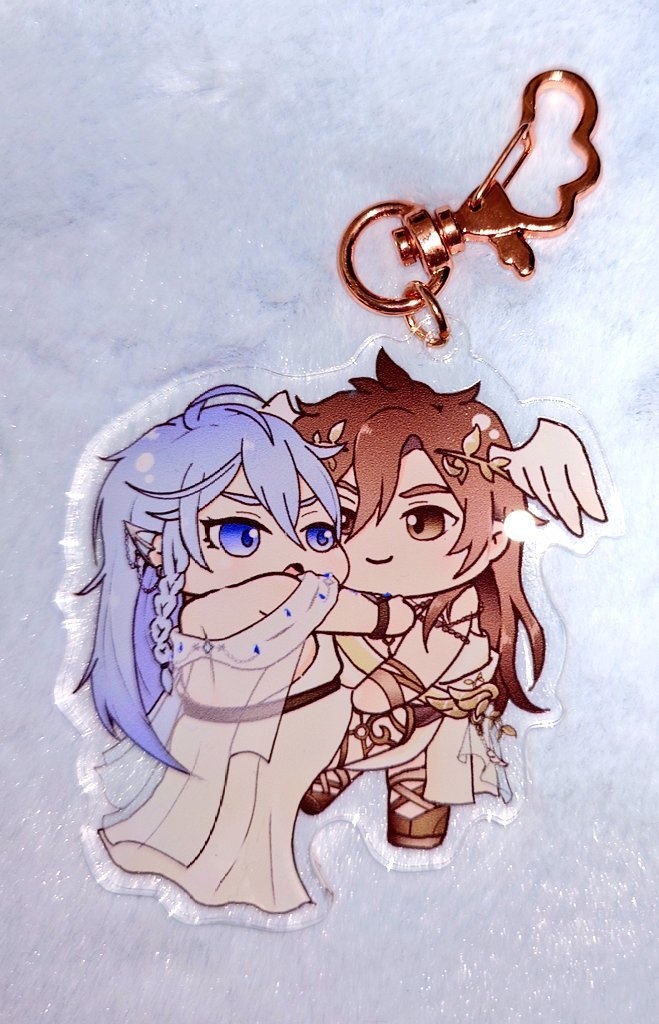 エイエドアクリルキーホルダー