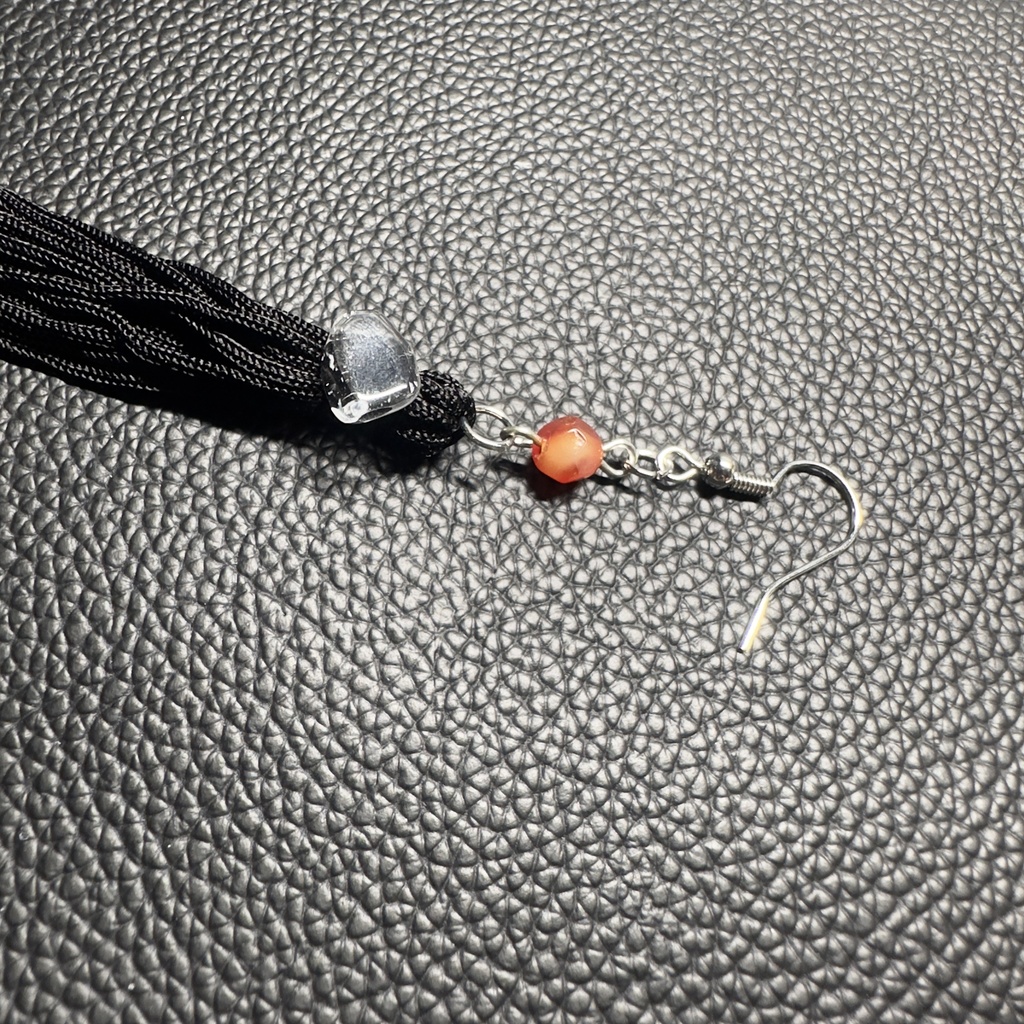ロングタッセルピアス 5【ハンドメイド作品】