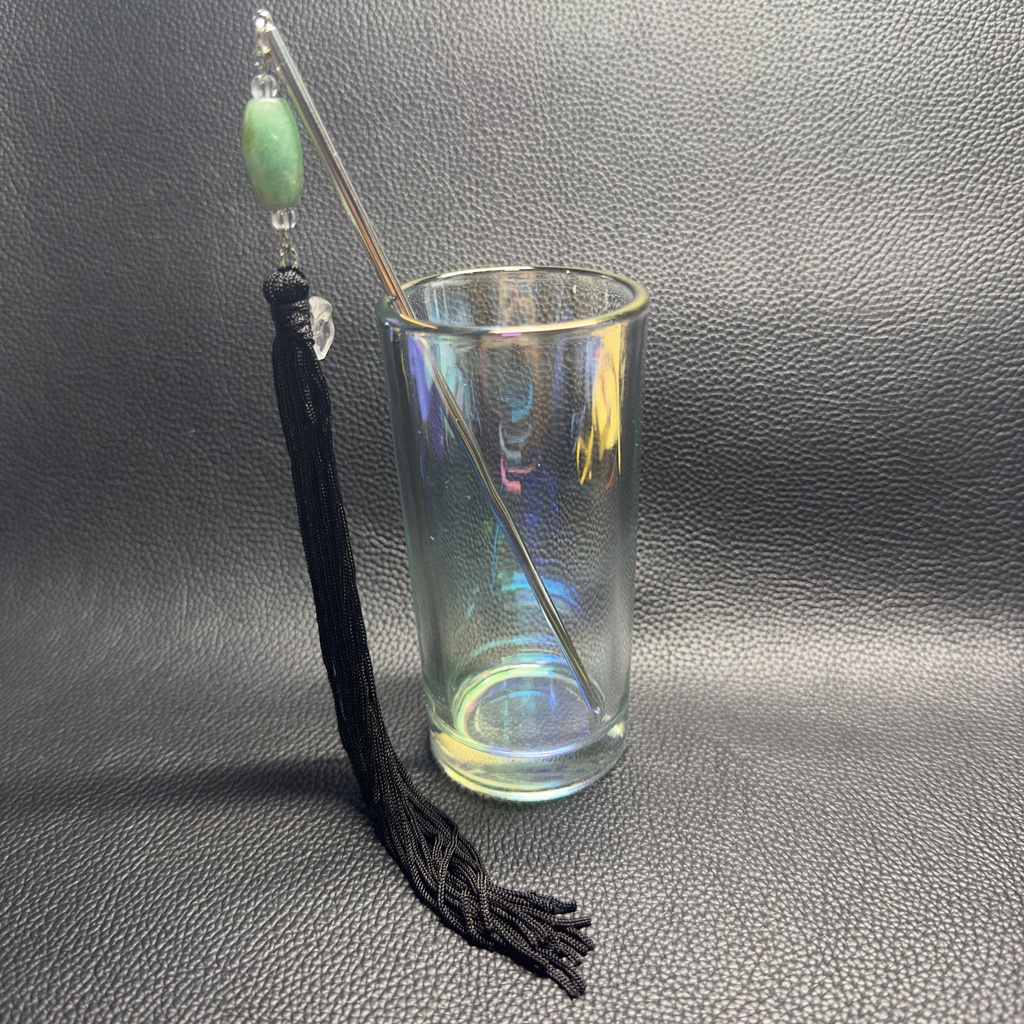 ロングタッセル簪 2【ハンドメイド作品】