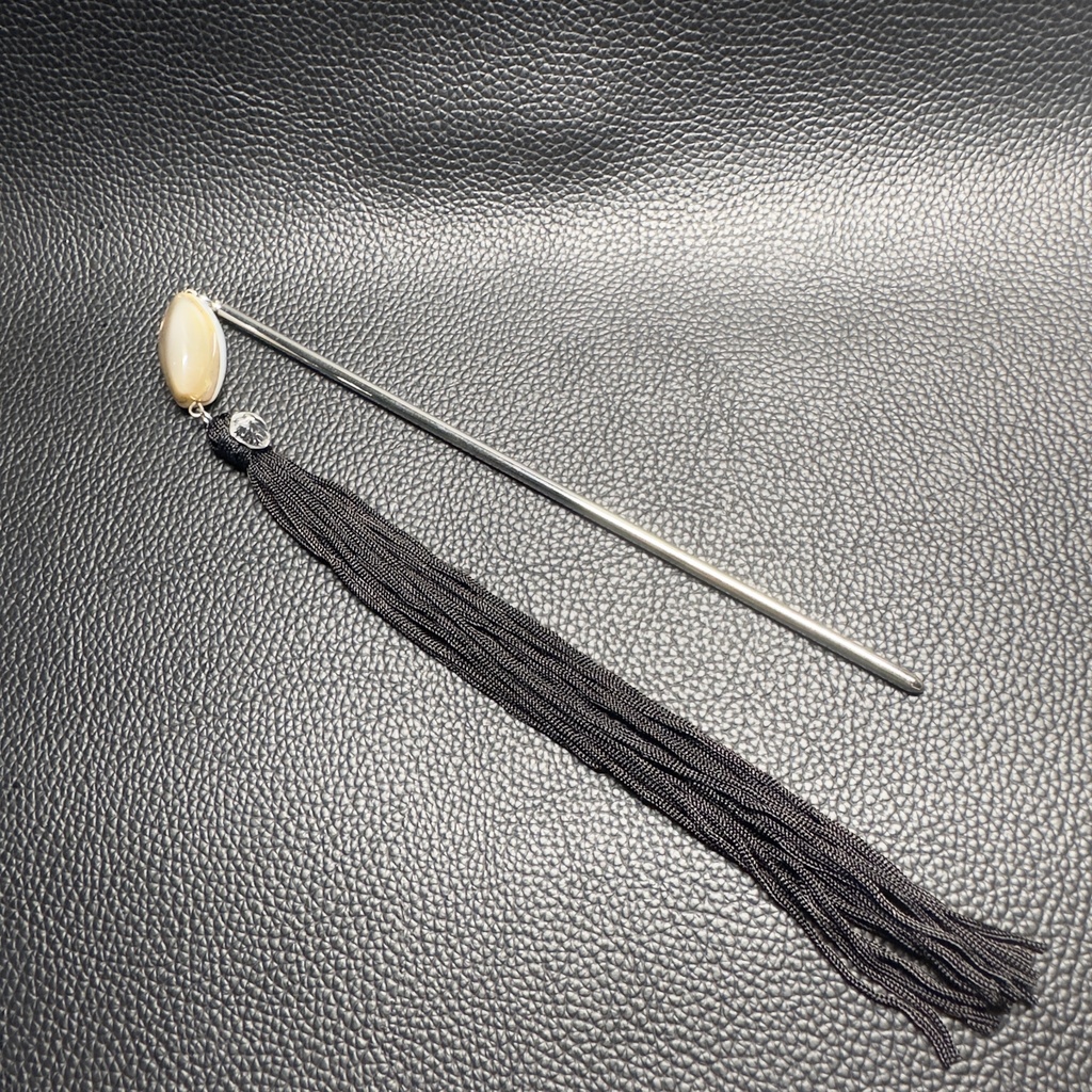 ロングタッセル簪 5【ハンドメイド作品】