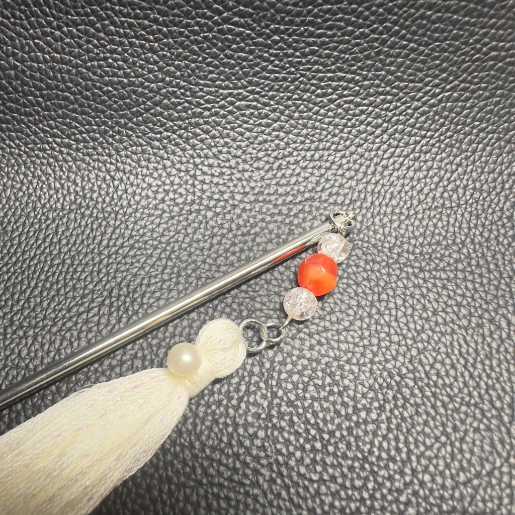 レースタッセル簪 43【ハンドメイド作品】