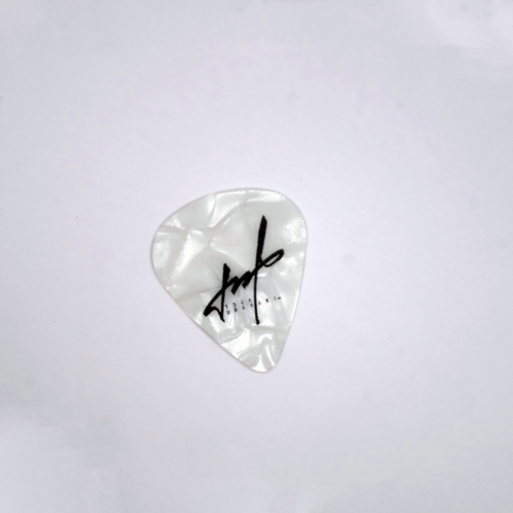 【一周年記念】ギターピック【心無到夏/TokaUranaki】