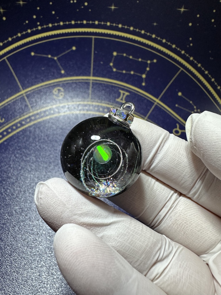 47、レジン宇宙玉