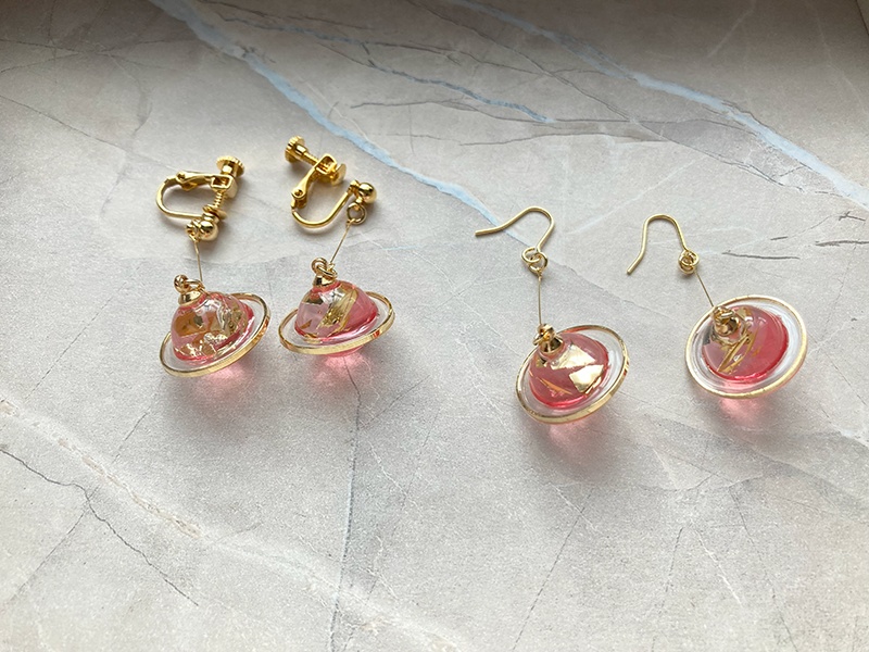 土星型イヤリング