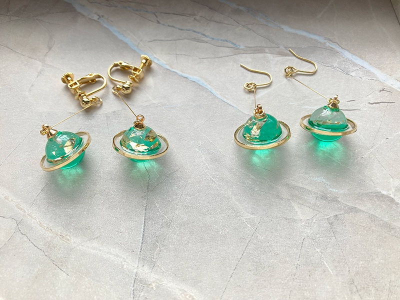 土星型イヤリング