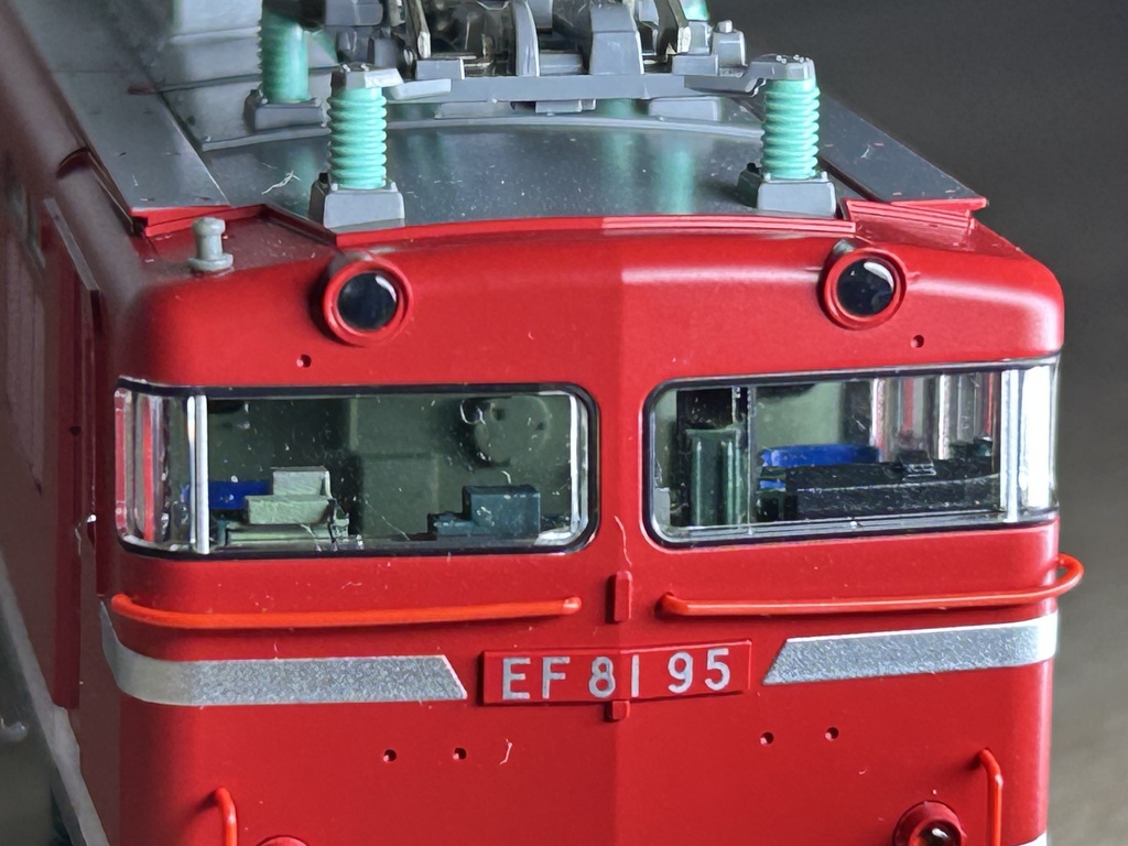 K社 HO EF81 乗務員室パーツセット