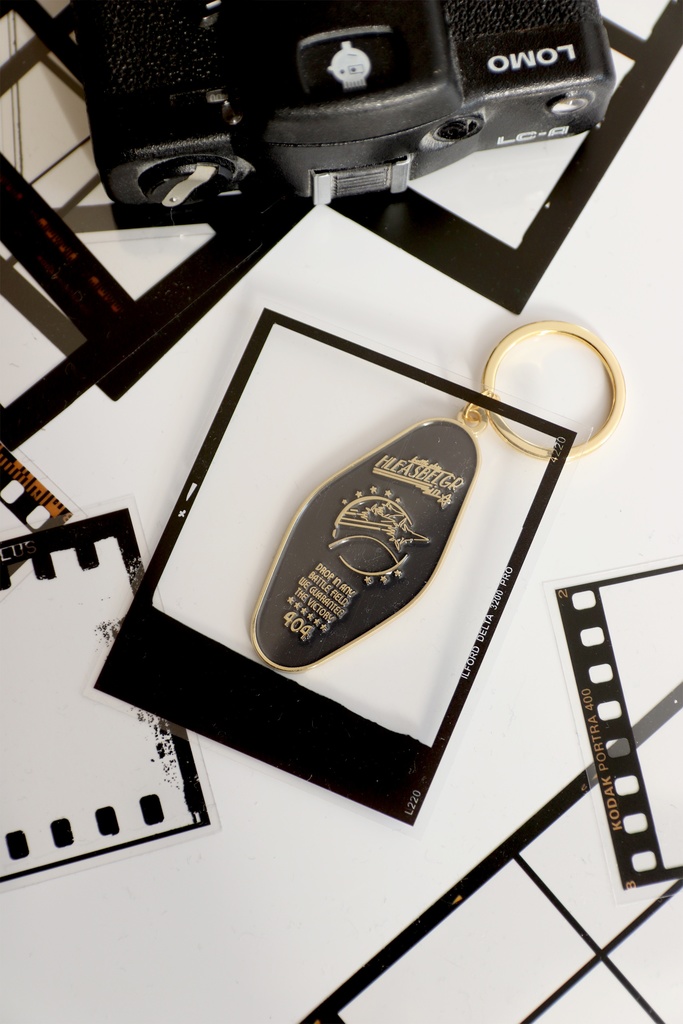 MOTEL HLEASBELGR IN motel key chain モーテルキーチェーン