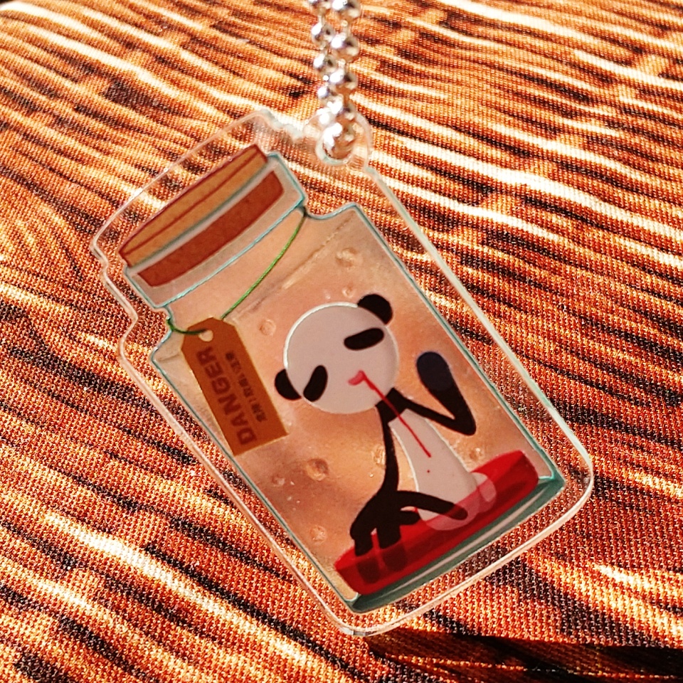 イヤぱん瓶詰めアクキー