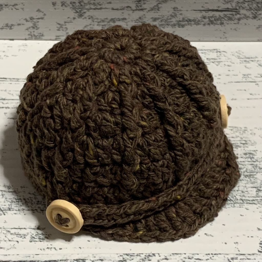 ツバ付きお帽子