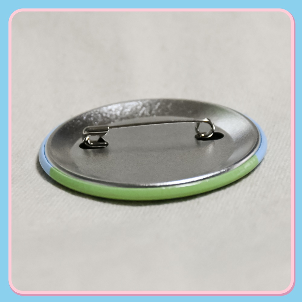 花粉症缶バッジ