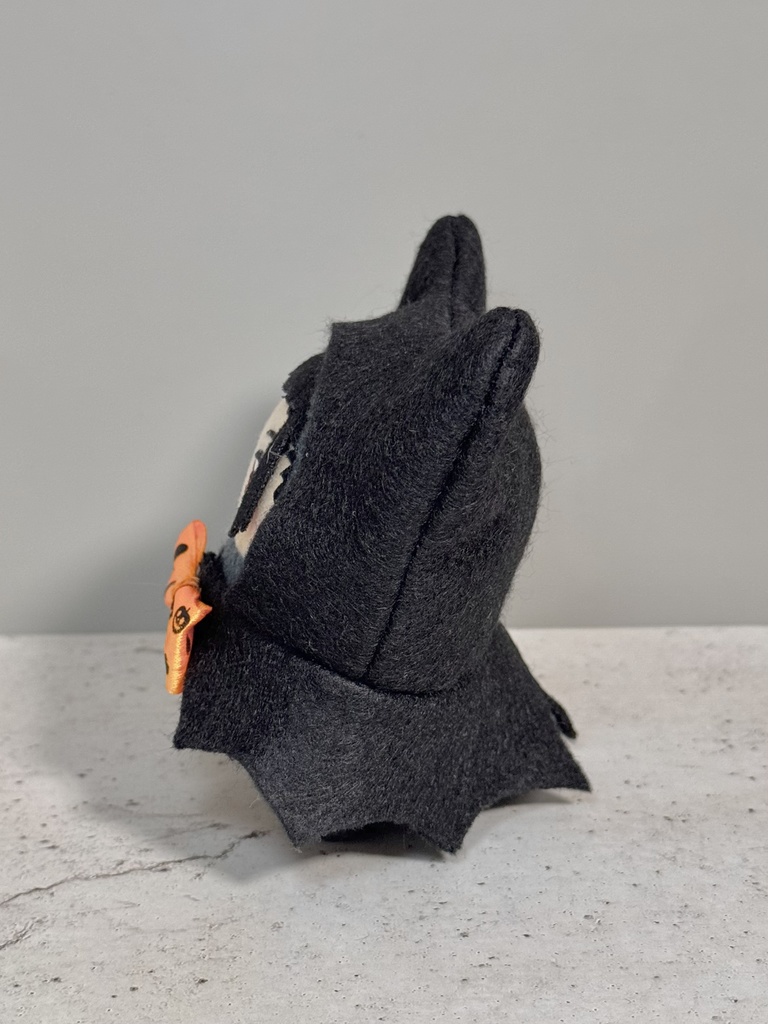 こうもりおみみマント無料型紙