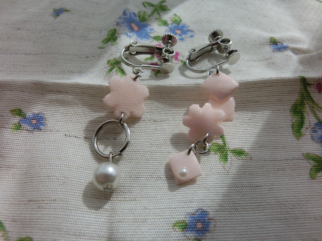 春のイヤリング