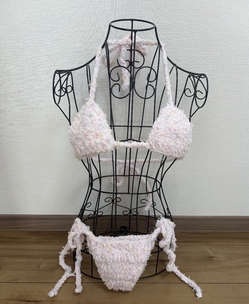 毛糸ビキニ もこもこピンク