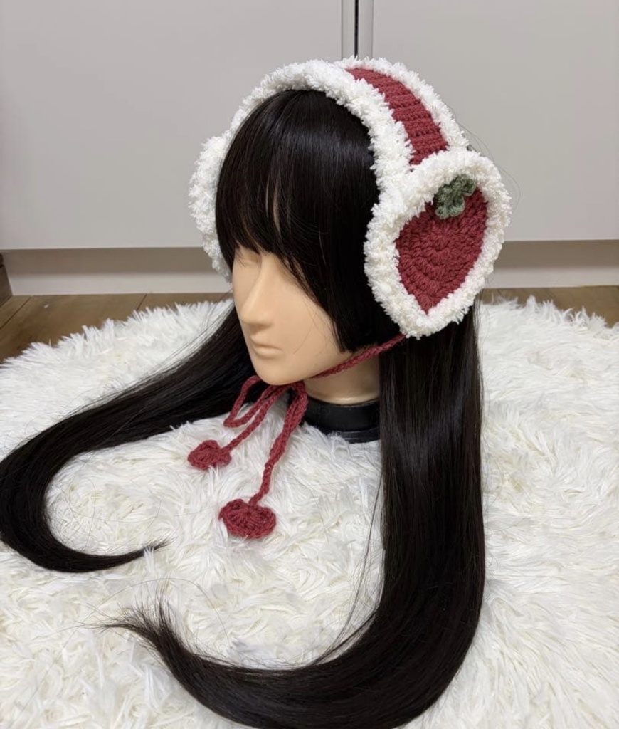 いちごのイヤーマフ