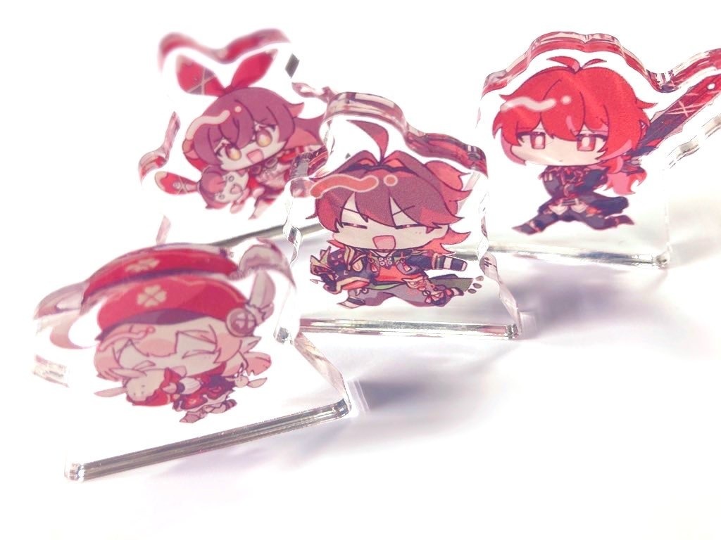 自立アクリルスタンド