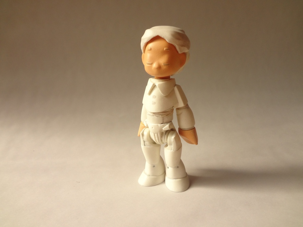 塗装済み完成品　八号白