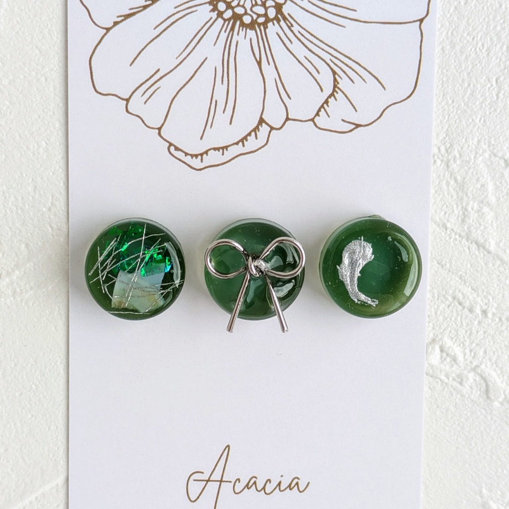 【安心の匿名配送】3種の小粒イヤリング(ピアス)●シルバーver●とどちセット💚🧡