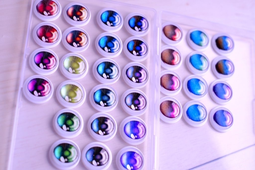 ガラスカボションアイ