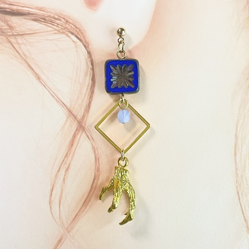 サボモチーフピアス/イヤリング