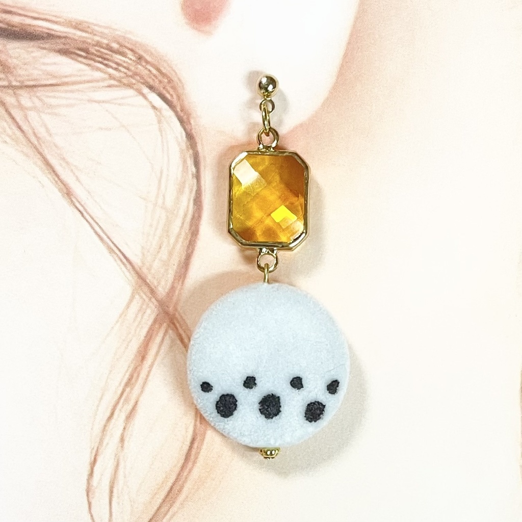 ローモチーフピアス（イヤリング変更OK！）