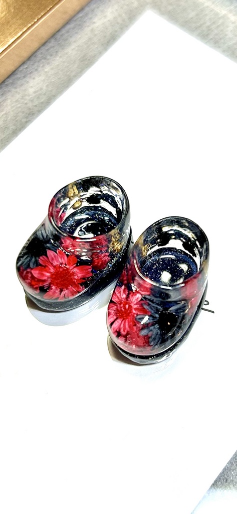 10〜12cmぬい用 赤と黒のフラワーシューズ(つよめ)