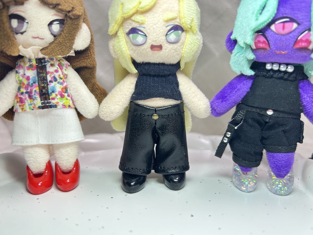 ハートヒールパンプス
