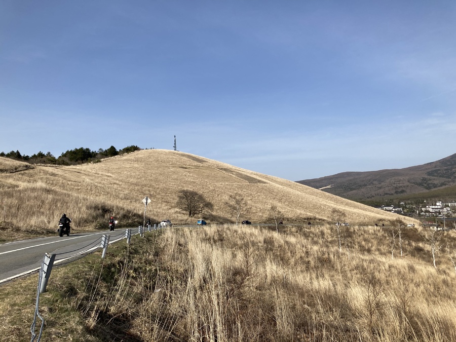 道路 音源 サンプルパック【バイノーラル録音】バイク・自動車環境音 高原交差点交通音 WAV【効果音】【音楽用効果音】【DSD録音】【ハイレゾ】