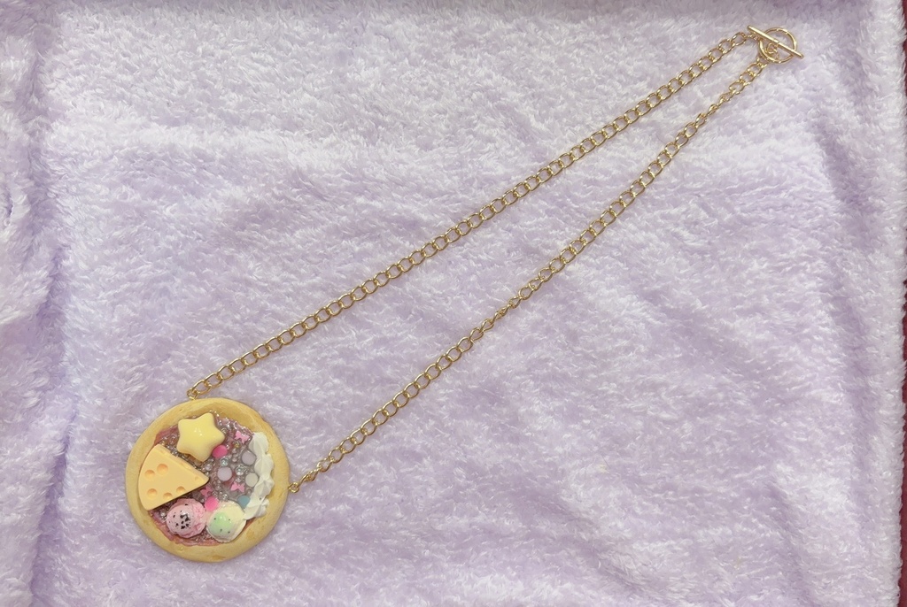 ギャラクシーアイスピザ　ペンダント