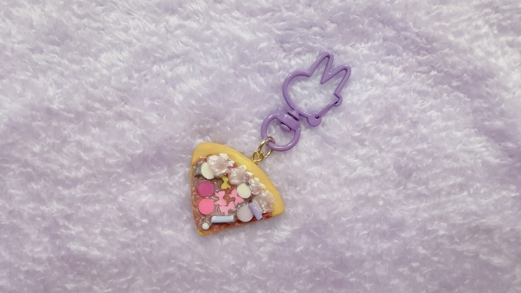 ギャラクシーアイスピザ　キーホルダーB