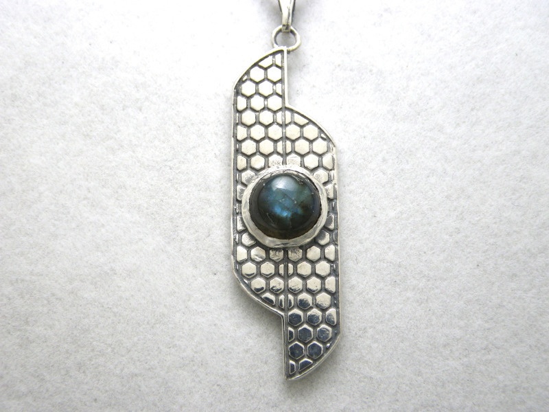 東方プロジェクト リグルネックレス 【蟲光】