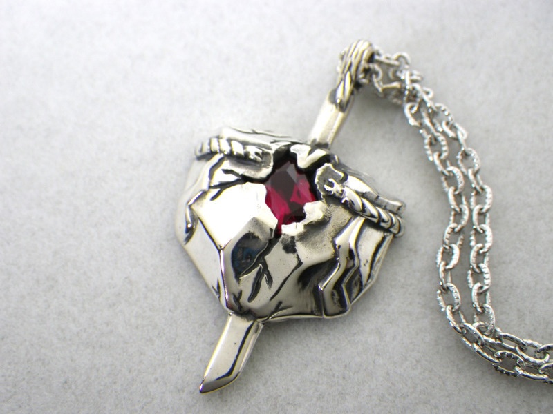 東方プロジェクト　天子ネックレス　【震顕】