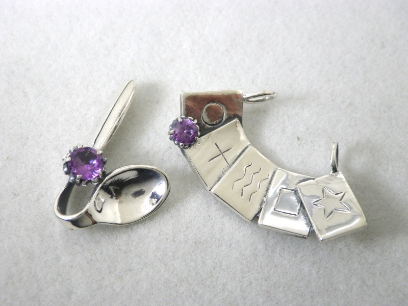 東方プロジェクト 董子ネックレス 【界超】