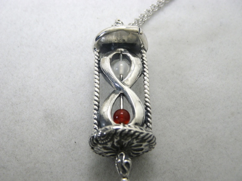 東方プロジェクト かぐもこネックレス 【Infinity Circle】