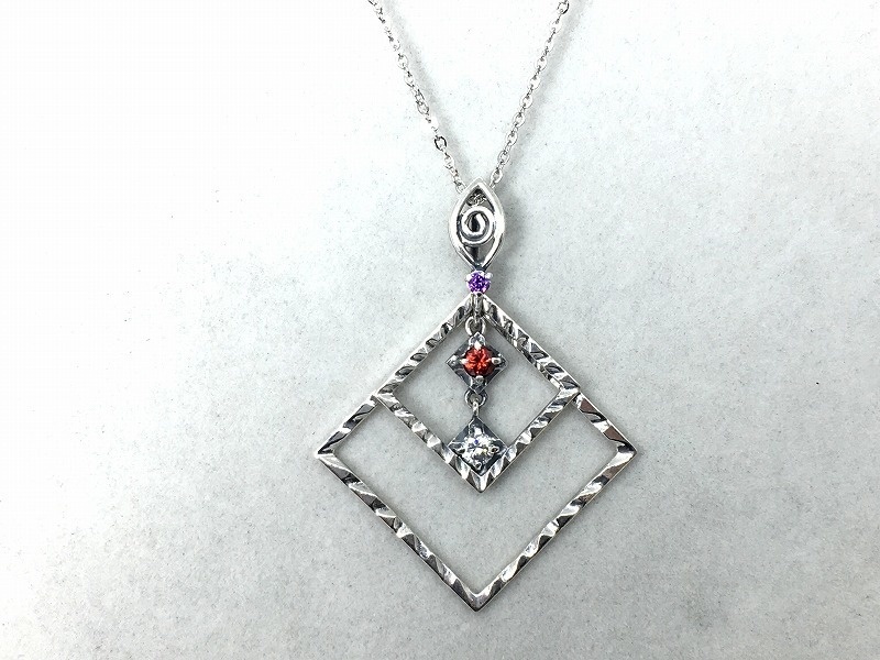 東方プロジェクト ゆかれいむネックレス 【Birth by Fantasia】